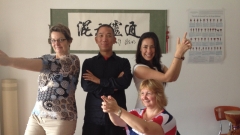 Hunyuan Csi Gyógyítói tanfolyam, Sandra Schouten, Liu Yuantong mester, Tatiana Kapps, Priol Ágnes, Meishan, Kína, 2012